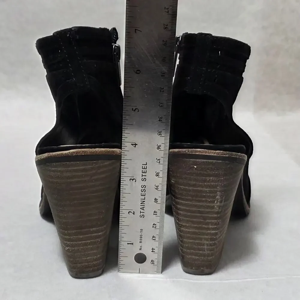 Vince Camuto Koral Black Suede Peep Toe Booties Block Heel Size 7.5